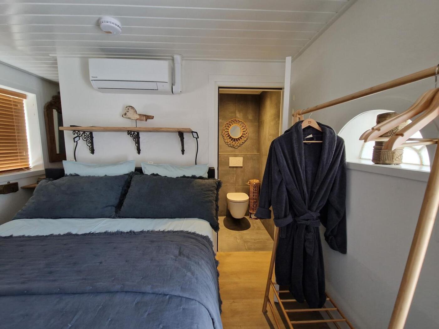 Bed & Breakfast Hoeve Happiness - Ontbijt Inbegrepen - Wellness Aanwezig Voorthuizen Exterior photo